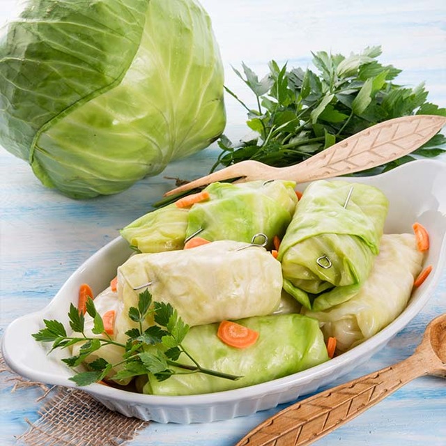 Kohlrouladen mit gebratenem Tempeh
