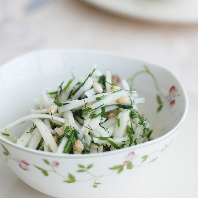 Nussiger Kohlrabisalat